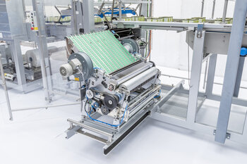 Extractable Film Cutting Unit