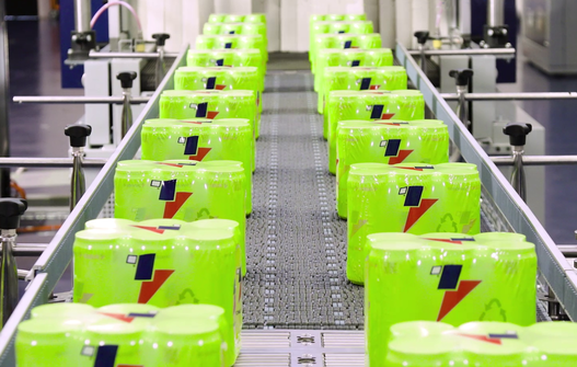 ZUSAMMENARBEIT MIT EXXONMOBIL Chemical und RKW ZUR ENTWICKLUNG  NEUE BEDRUCKTE FOLIE AUS RECYCELTEN POLYMEREN